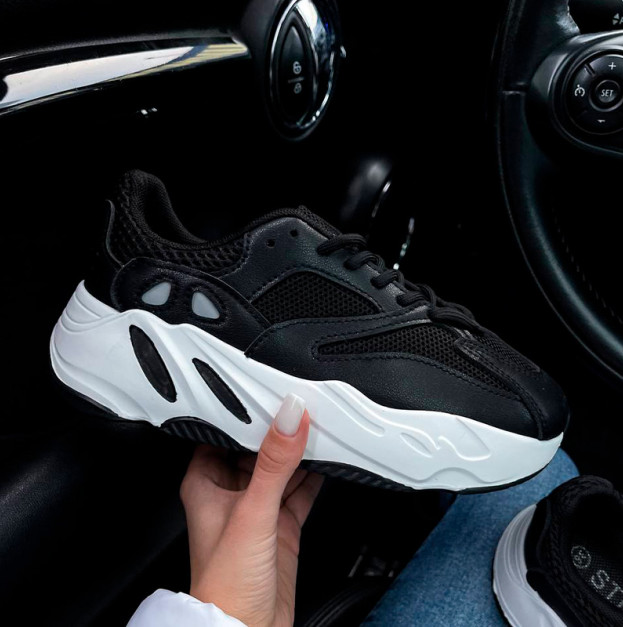 Кросівки Flux Strider Black White
